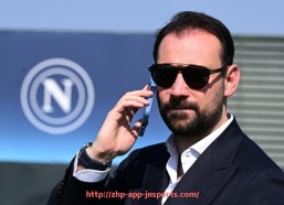 江南体育APP下载-英超球队胸前中文广告的设计与意义