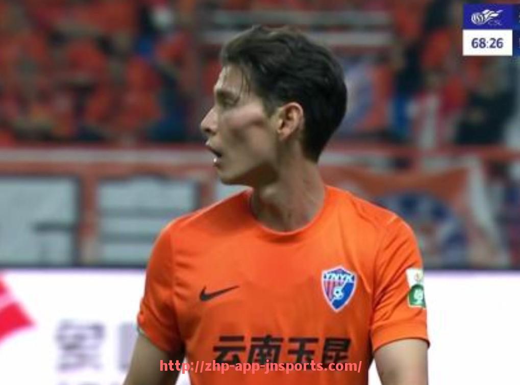 江南体育APP下载-意甲球队队服上国旗图案的含义及历史渊源